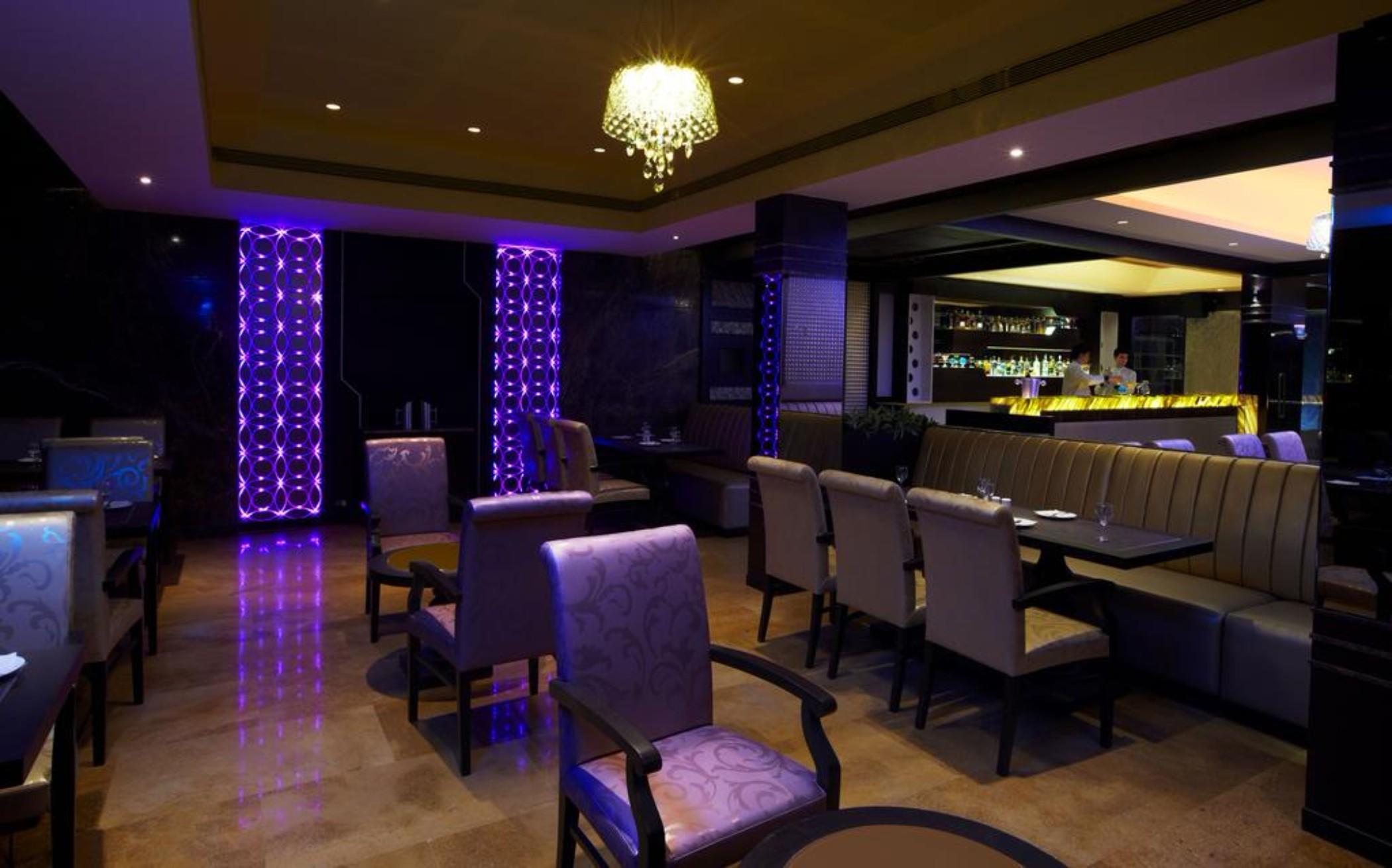 Club Emerald Mumbai Eksteriør bilde